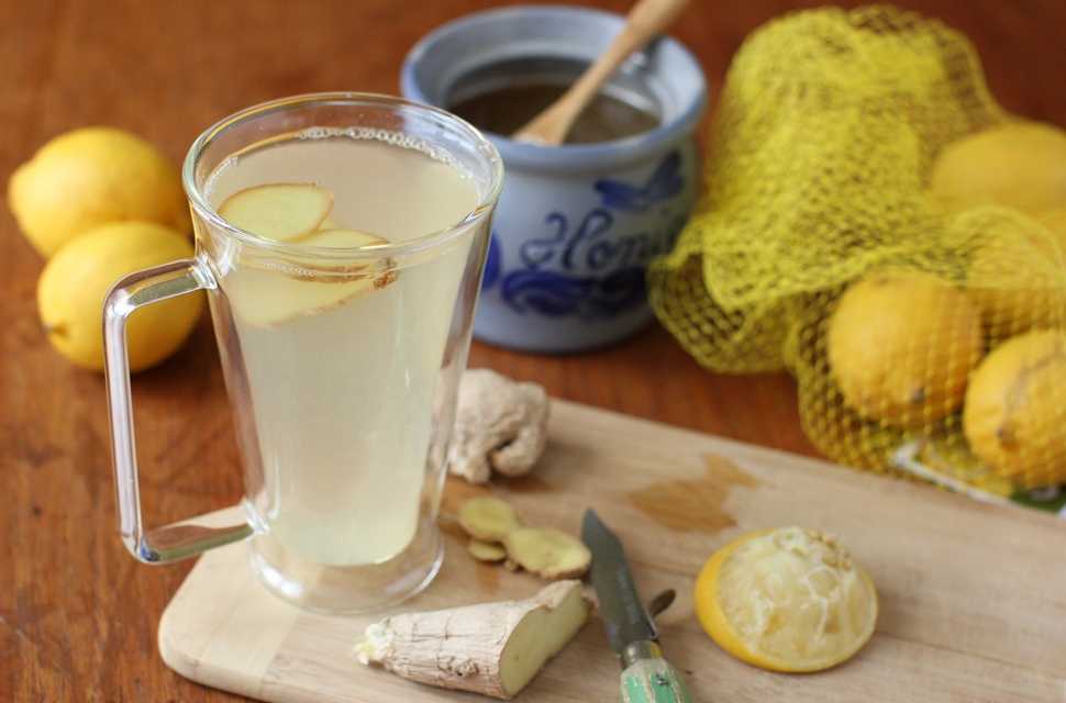 Рецепт для иммунитета в период простуд: имбирь, мед и лимон 