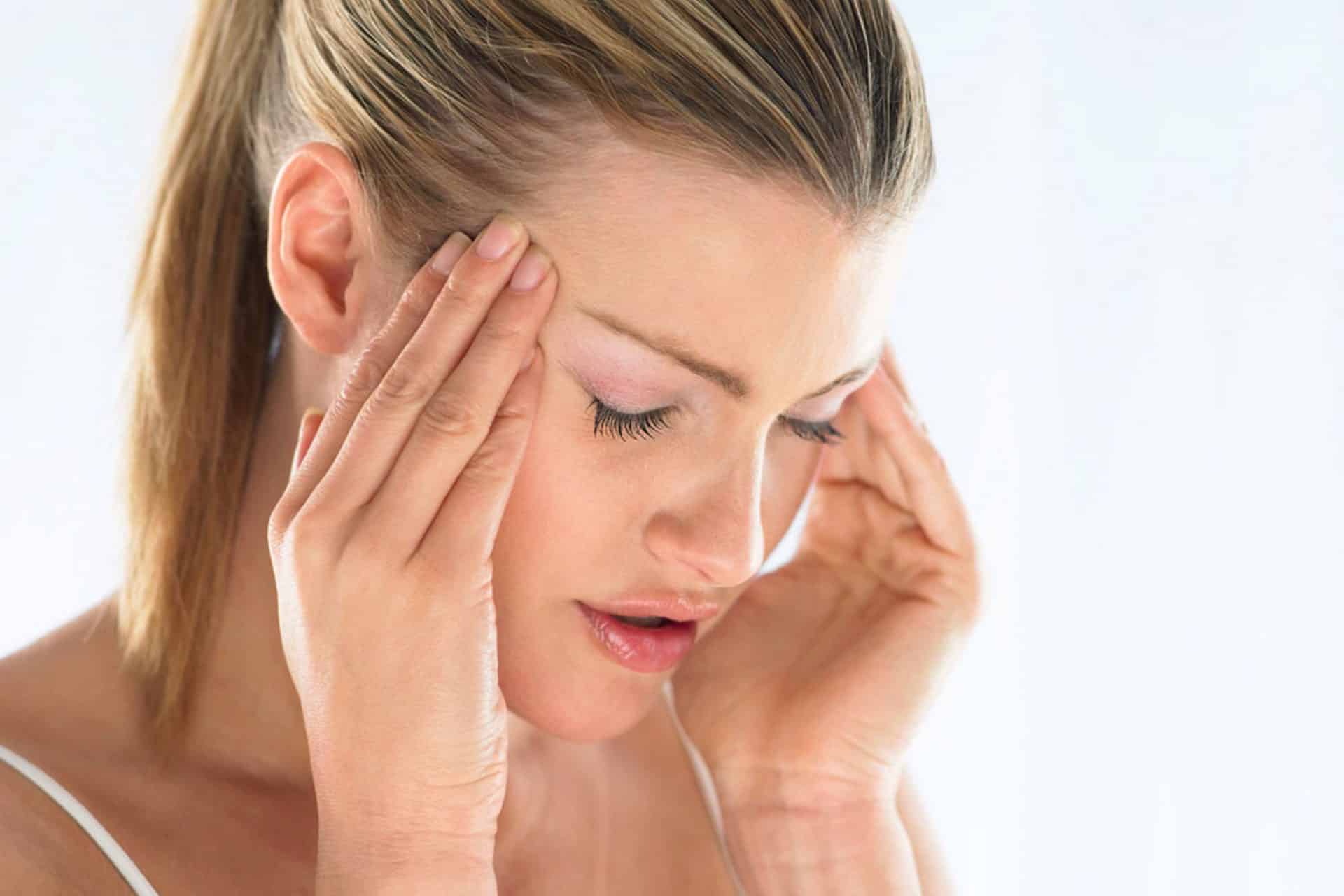 Причины возникновения головной боли при простуде 