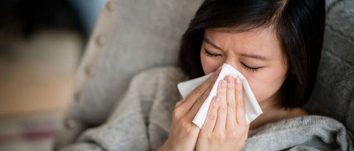 Сколько дней длится простуда у взрослого и ребенка: в какой срок проходит 