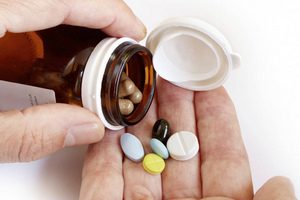 Какие бывают таблетки от остеохондроза поясничного отдела? 