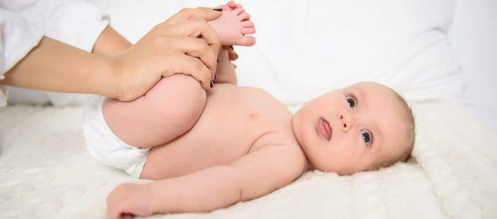 Когда и как использовать газоотводную трубку для новорожденного? 