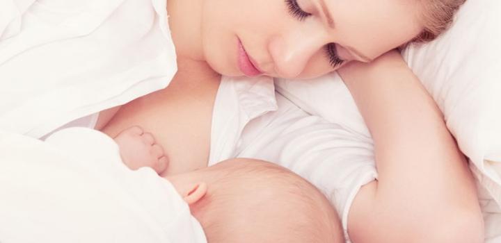 Запор у малыша на грудном вскармливании: вариант нормы или патология? 