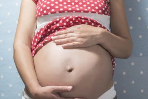 Многоводие при беременности: тяжело для мамы – опасно для малыша 
