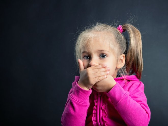 Неприятный запах изо рта у ребенка: почему он возникает и что делать, чтобы он исчез? 