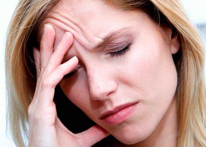 Тошнота и головные боли — причины, методы лечения 