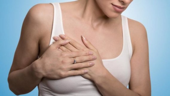Что делать при появлении у кормящей мамы уплотнений в груди: причины, симптомы и последствия лактостаза 