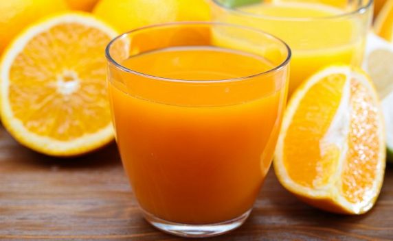 Апельсиновый сок: польза и вред для здоровья человека 